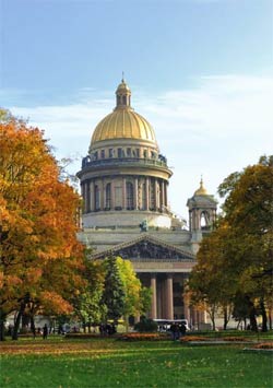 Санкт-Петербург. Осень. Кремль